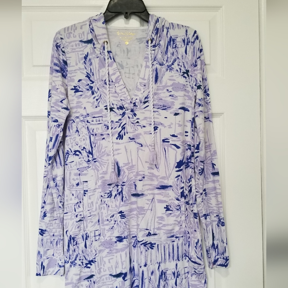 Lilly Pulitzer UPF 50 Ryile Cover Up Hoodied Dress - Picture 9 of 16